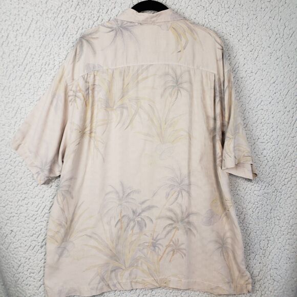 Tommy Bahama 100% Silk Hawaiian Button Up Shirt Mens Size XL Yellow Floral 52x31 - Picture 2 of 11
